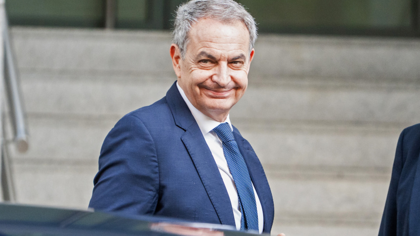 El expresidente del Gobierno José Luis Rodríguez Zapatero a su llegada a la Audiencia Nacional, a 17 de junio de 2026, en Madrid (España)
