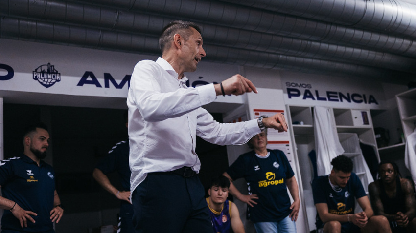Natxo Lezcano, entrenador del Palencia Baloncesto