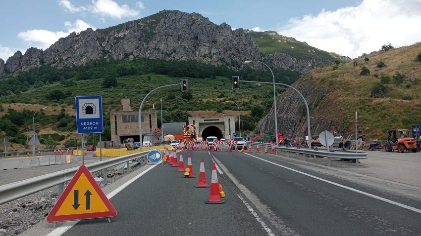 Restricciones por obras en el túnel del Negrón en la AP-66