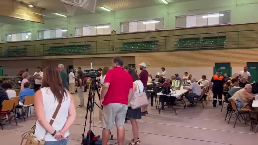 El polideportivo de Villamanta acoge a los desalojados