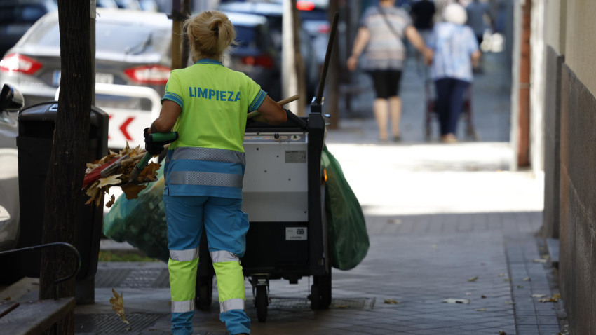 Una trabajadora en Madrid