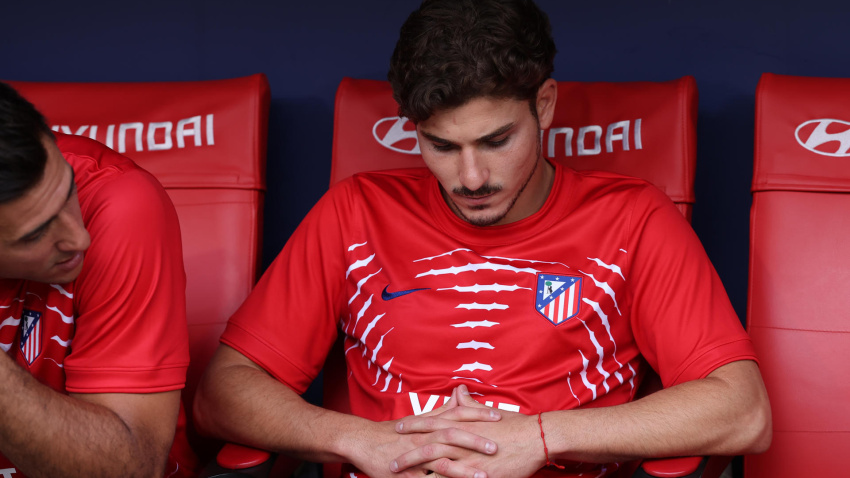 Julián Álvarez, en el banquillo del Atlético de Madrid