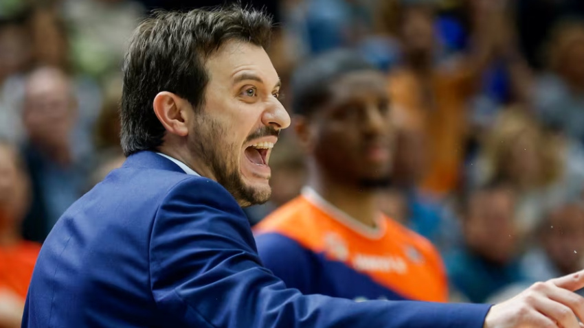 Xavi Albert, entrenador de Valencia Basket