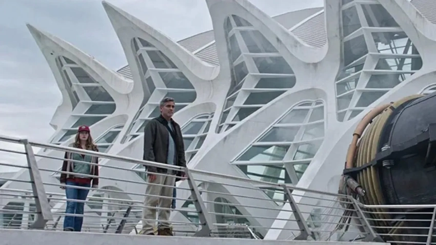 Escena de Tomorrowland con George Clooney