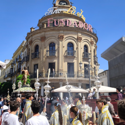 Cristo Resucitado por Gallo Azul