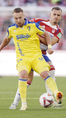 El empate mantiene a los dos equipos en la misma posición.