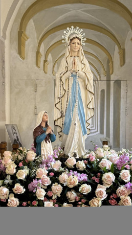 Imagen de la Virgen de Lourdes en Lorca
