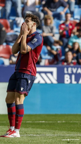 Forés se lamenta tras fallar una ocasión clarísima