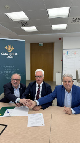 La Asociación Jiennense de Periodistas Deportivos y Caja Rural de Jaén caminan de la mano