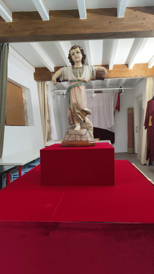 Imagen del Niño Jesús que portarán los jóvenes cofrades del Nazareno de Noia