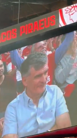 Mendilibar, en el partido entre Olympiacos - Real Madrid