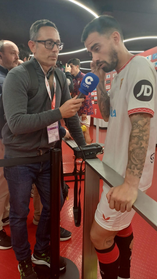 Victor Fernández junto a Suso