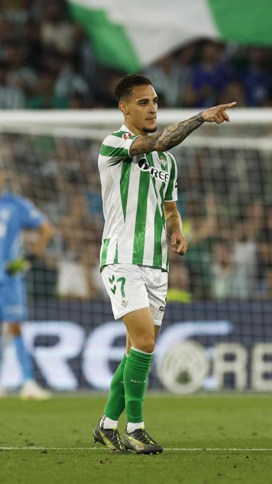 Antony celebra el 1-0 del Betis contra el Valencia