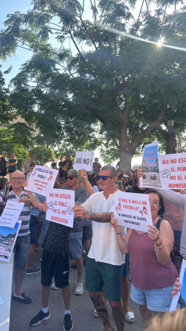 protesta peatonalización born