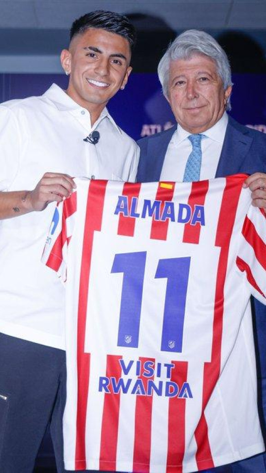 Almada y Cerezo, jugador y Presidente del Atlético de Madrid
