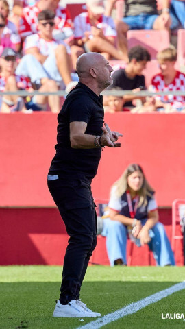 Calero, en el partido en Girona