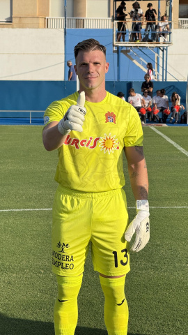 Salcedo, portero del Águilas FC