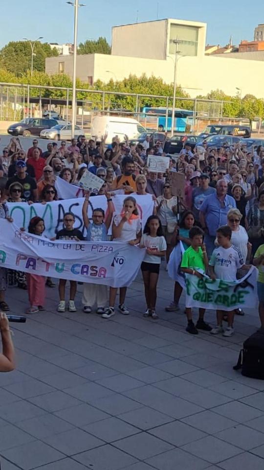 Protesta vecinos León Sur