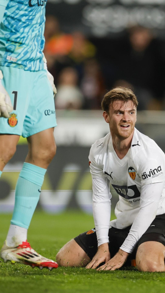 Beltrán se vació en el césped