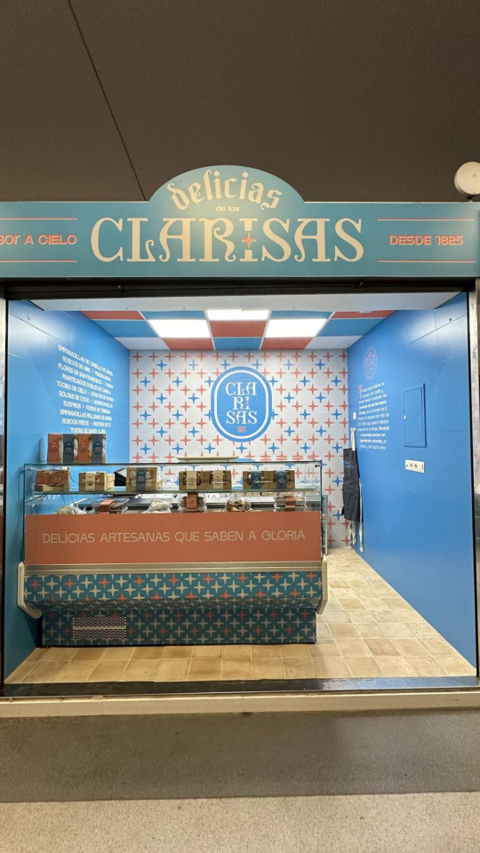 Monjas de la Orden de las Clarisas abren un puesto de repostería artesana en el mercado de Huelin