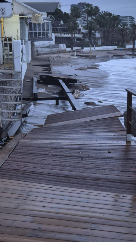 Daños del temporal marítimo en las playas de Benicàssim