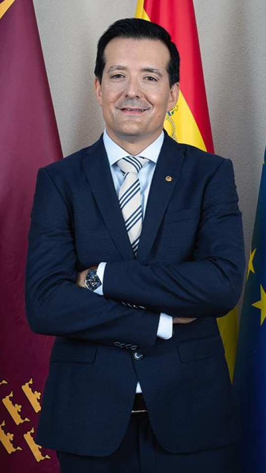 El ex consejero de Fomento, José manuel pancorbo, nuevo presidente de Vox en la Regi´pn