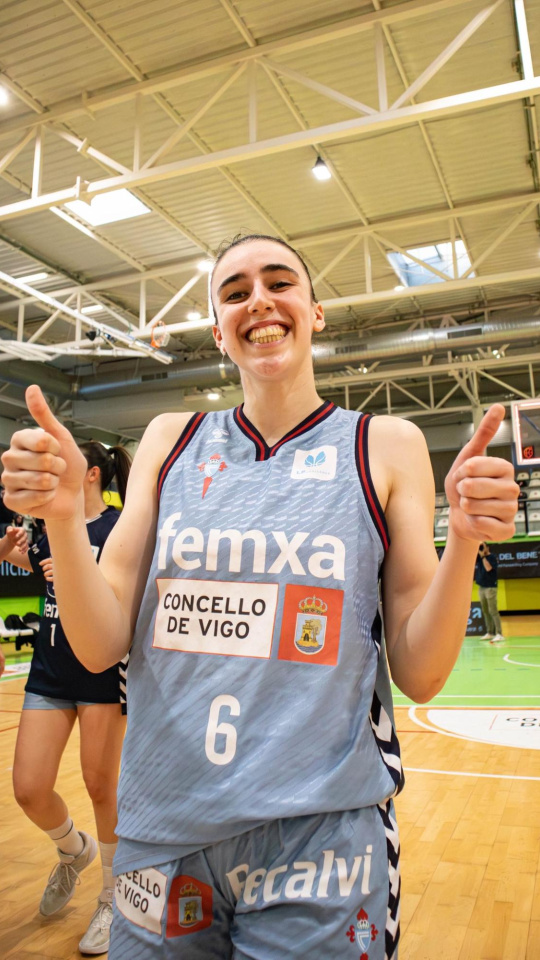 Uxía Rodríguez celebra la victoria del Celta sobre Paterna