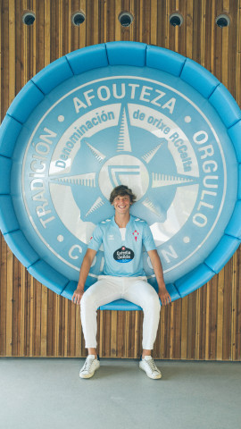 Fer López, renovado hasta 2028