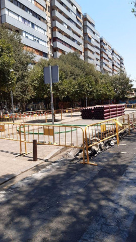 Endesa refuerza la red de media tensión de Nervión en Sevilla.