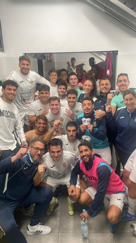 Imagen de la Penya Deportiva tras ganar en Sant Andreu