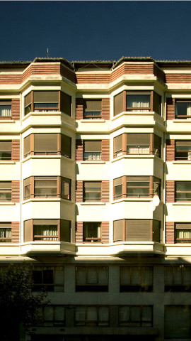 Viviendas avenida Roncesvalles número 4