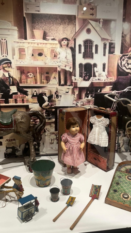 Madrid recupera los juguetes de la infancia