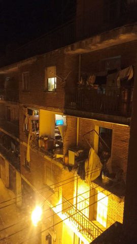 La explosión ha tenido lugar de madrugada en el número 4 de la calle Diego Acebes de la capital soriana