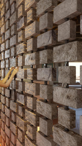 Una chica en un almacén de esparto