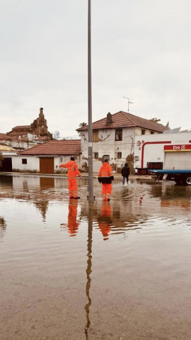 Imagen de las inundaciones por la borrasca 'Claudia' en las Minas de Riotinto (Huelva).REMITIDA / HANDOUT por AYUNTAMIENTO DE MINAS DE RIOTINTOFotografía remitida a medios de comunicación exclusivamente para ilustrar la noticia a la que hace referencia la imagen, y citando la procedencia de la imagen en la firma15/11/2025