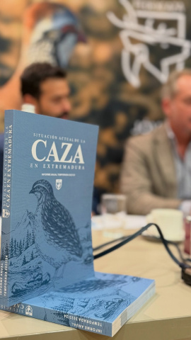 La caza en Extremadura exhibe su fortaleza con cifras récord de jabalí y ciervo mientras encara los retos de la caza menor