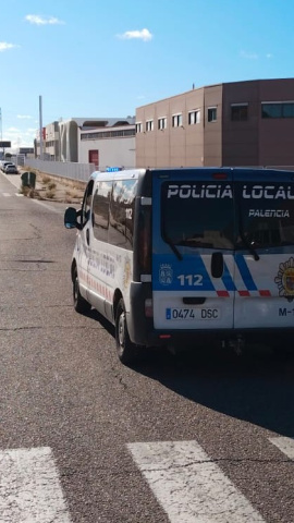 La Policía de Palencia revive a un trabajador tras sufrir un infarto en su taller