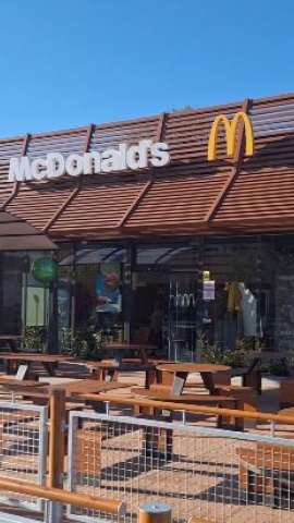 El nuevo McDonald´s de Puerto de la Torre ya ha abierto sus puertas