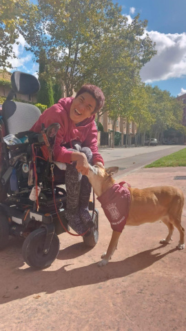 Sandra busca un nuevo perro de asistencia tras perder a su compañera Gema