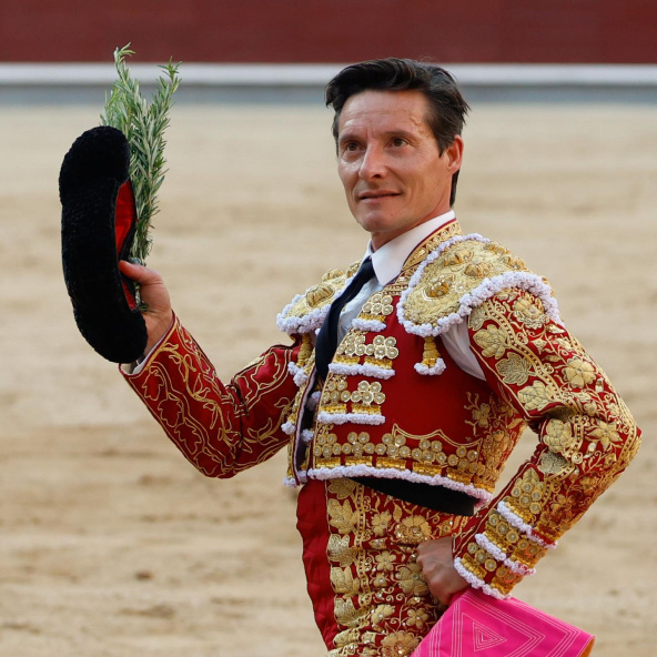 25 MAR 2025 | EL ALBERO | 21X13: 26 AÑOS A CONTRACORRIENTE: DIEGO URDIALES Y SU LUCHA POR LA AUTENTICIDAD