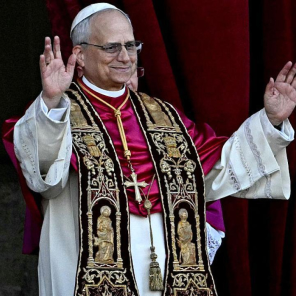 El primer saludo del Papa León XIV