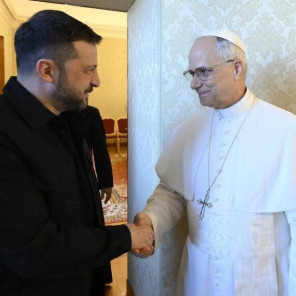 León XIV recibe a Zelensky en Castelgandolfo