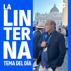 Ángel Expósito enciende 'La Linterna' desde la Plaza de San Pedro