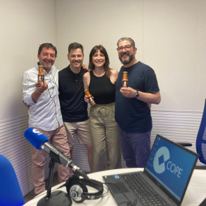 Ana y Juanma convierten la receta familiar en la salsa Juana Madrid