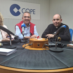 ESPEJO IGLESIA EN ALMERÍA