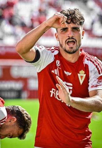 Jorge Mier marcó el segundo gol del Real Murcia