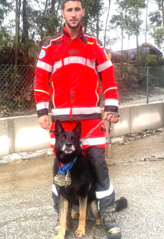 Sergio Barreiro es el instructor del perro ganador