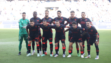 Partido Málaga CF y Huesca en el estadio de La Rosaleda.