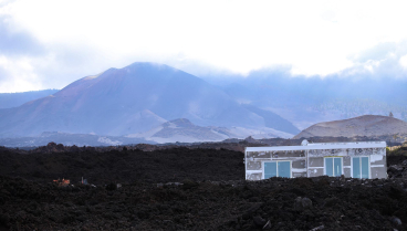 Hay casas que aún están bajo la lava de el volcán de La Palma