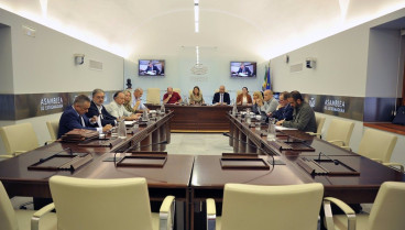 04/10/2024 Reunión de la comisión no permanente de investigación en la Asamblea de Extremadura sobre la situación del proyecto de regadío de Tierra de Barros
POLITICA EXTREMADURA ESPAÑA EUROPA BADAJOZ
ASAMBLEA DE EXTREMADURA